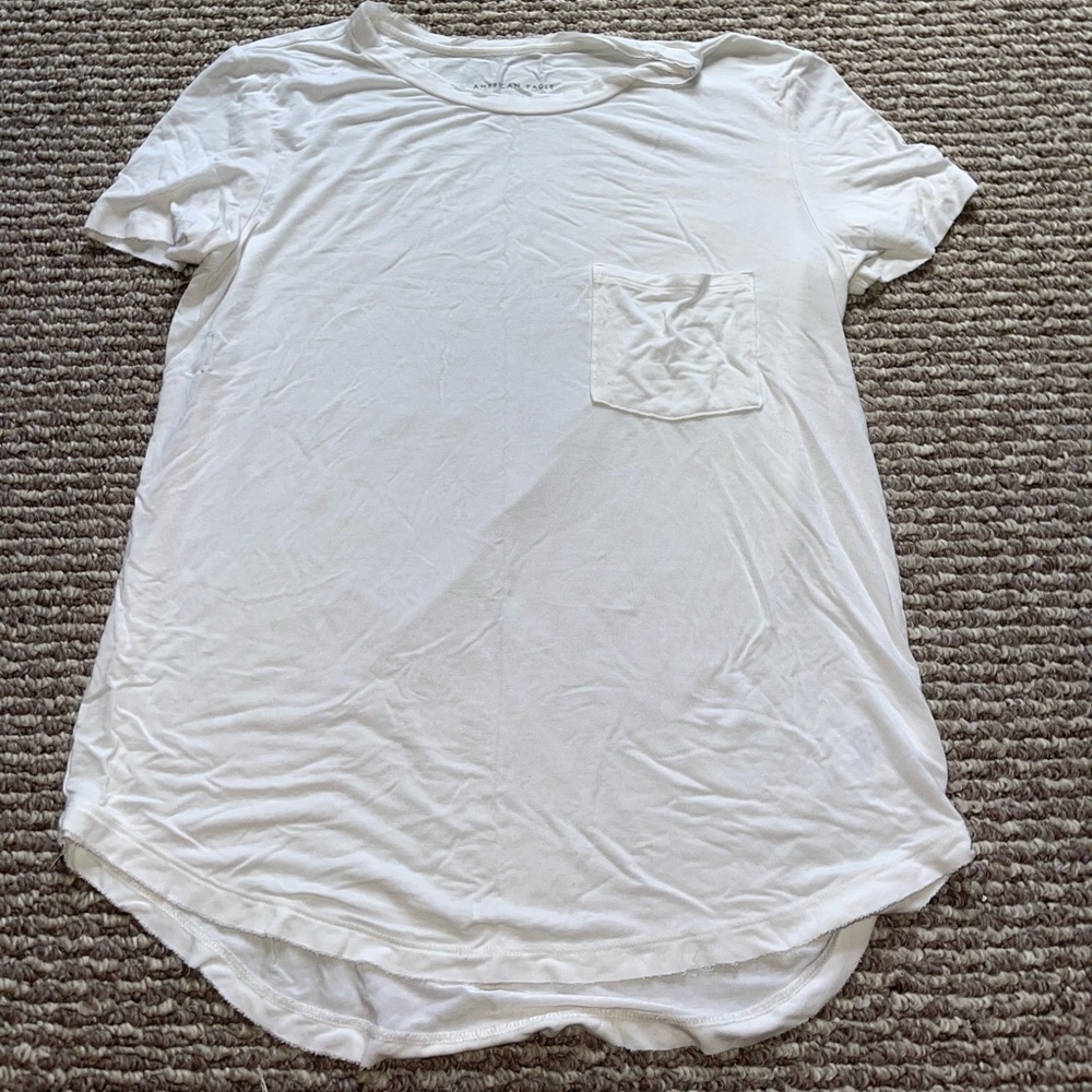 Small American Eagle shirt